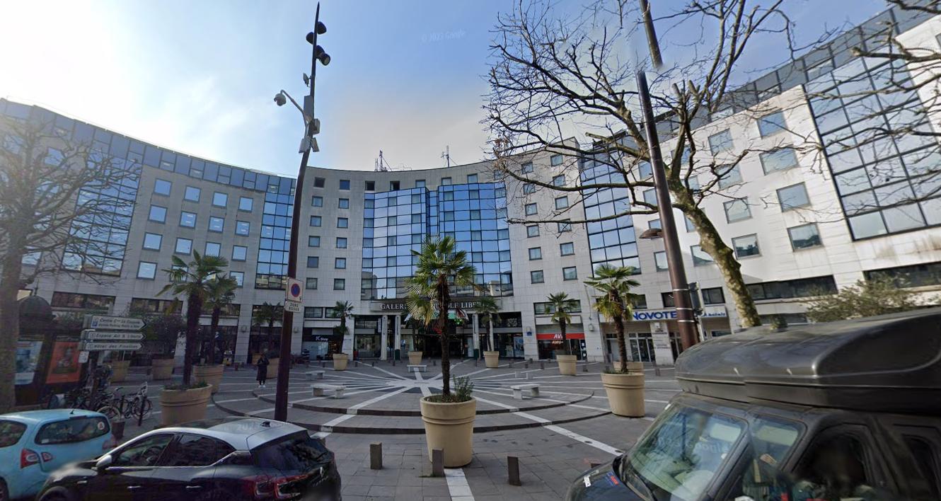 Bureau Charenton-le-Pont 228m² Location bureau OLBUR2530808 1